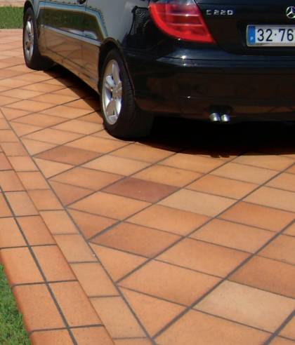 Клинкерная ступень фронтальная Natural Gres de Breda 250x330x60/20 мм